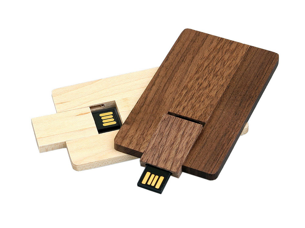 USB 2.0- флешка на 8 Гб в виде деревянной карточки с выдвижным механизмом (Фото)