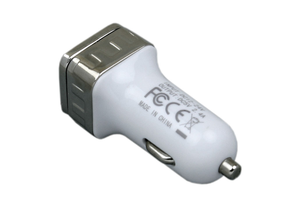 Квадратная автомобильная зарядка на 2 USB-порта (Фото)