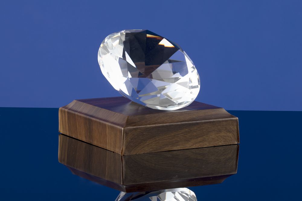 Стела Diamond, в подарочной коробке (Миниатюра WWW (1000))